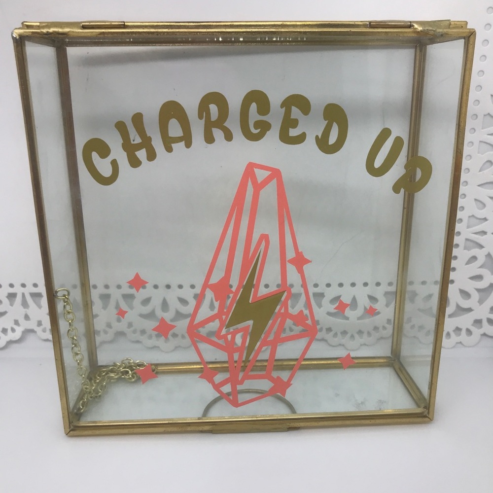Jewelry or crystal box